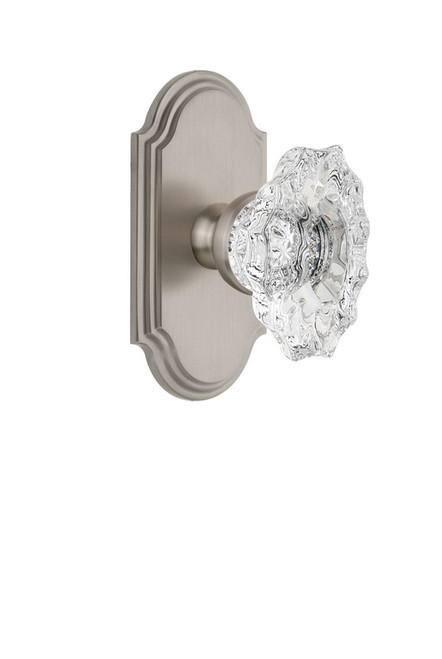 Grandeur Hardware - Arc Plate Passage with Biarritz Crystal Knob in Satin Nickel - ARCBIA - 812210