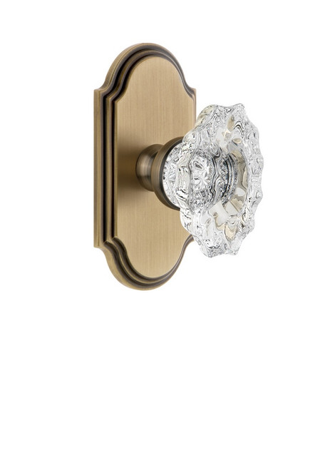 Grandeur Hardware - Arc Plate Passage with Biarritz Crystal Knob in Vintage Brass - ARCBIA - 812212