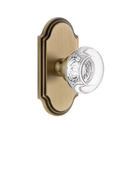 Grandeur Hardware - Arc Plate Privacy with Bordeaux Crystal Knob in Vintage Brass - ARCBOR - 821290
