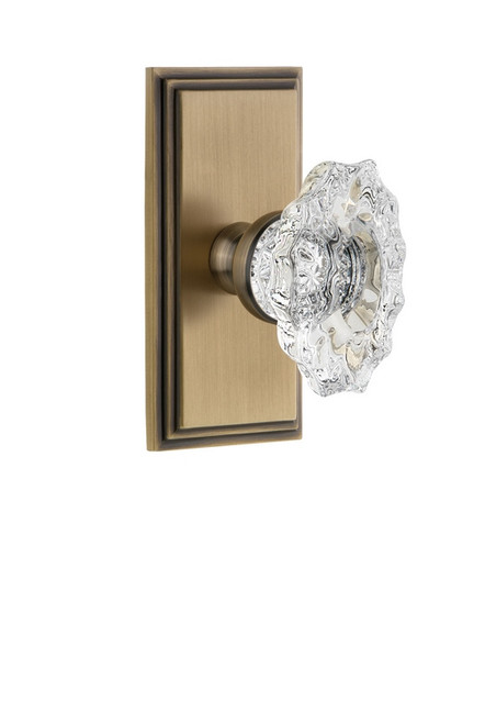 Grandeur Hardware - Carre Plate Passage with Biarritz Crystal Knob in Vintage Brass - CARBIA - 810802