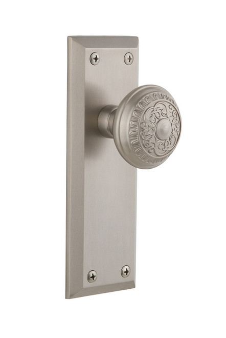Grandeur Hardware - Fifth Avenue Plate Double Dummy with Windsor Knob in Satin Nickel - FAVWIN - 801272