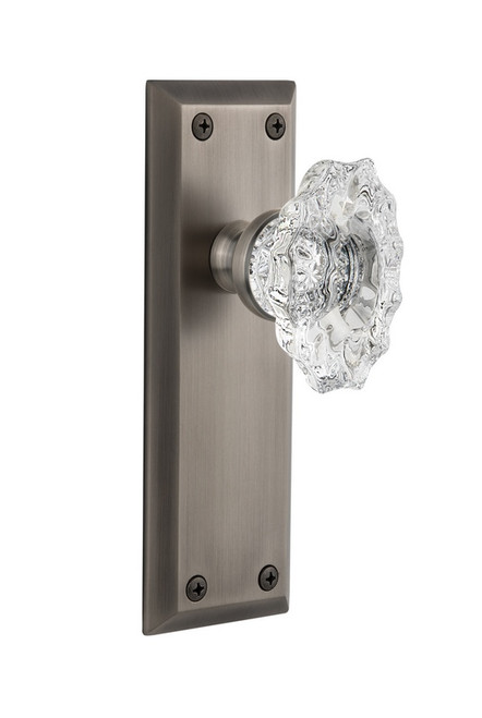 Grandeur Hardware - Fifth Avenue Plate Dummy with Biarritz Crystal Knob in Antique Pewter - FAVBIA - 800511
