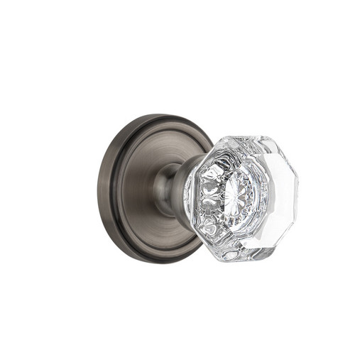 Grandeur Hardware - Georgetown Plate Passage with Chambord Crystal Knob in Antique Pewter - GEOCHM - 822468
