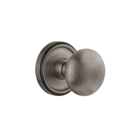 Grandeur Hardware - Georgetown Plate Passage with Fifth Avenue Knob in Antique Pewter - GEOFAV - 812753