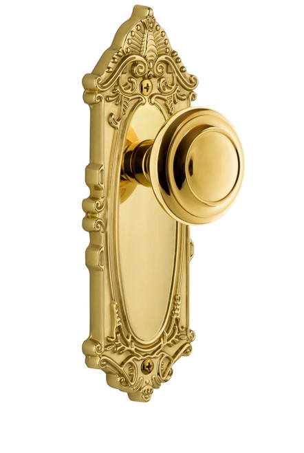 Grandeur Hardware - Grande Victorian Plate Passage with Circulaire Knob in Lifetime Brass - GVCCIR - 807815