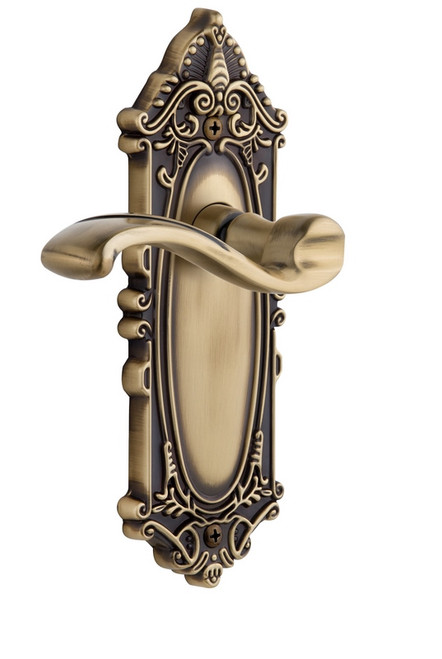 Grandeur Hardware - Grande Victorian Plate Passage with Portofino Lever in Vintage Brass - GVCPRT - 822209