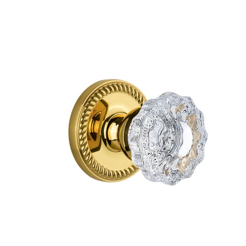 Grandeur Hardware - Newport Plate Privacy with Versailles Crystal Knob in Polished Brass - NEWVER - 822600