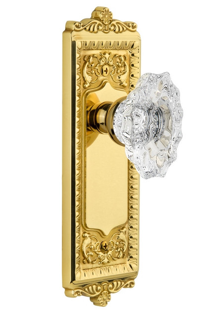Grandeur Hardware - Windsor Plate Passage with Biarritz Crystal Knob in Polished Brass - WINBIA - 800489