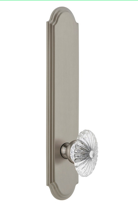 Grandeur Hardware - Hardware Arc Tall Plate Privacy with Burgundy Knob in Satin Nickel - ARCBUR - 815215