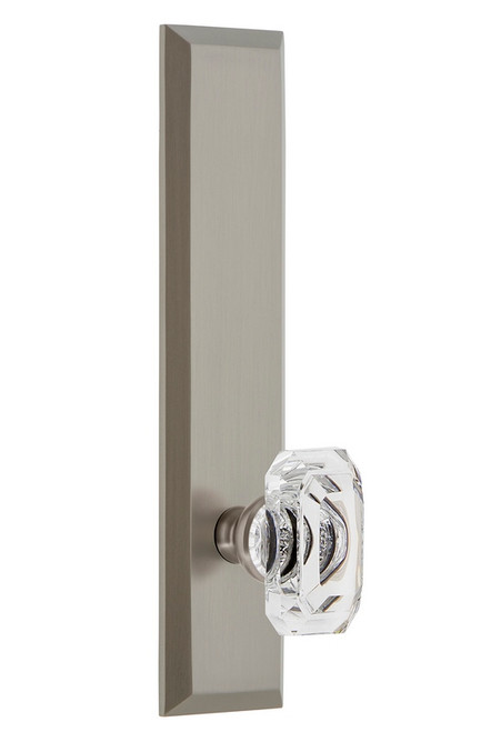 Grandeur Hardware - Hardware Fifth Avenue Tall Plate Privacy with Baguette Clear Crystal Knob in Satin Nickel - FAVBCC - 837462