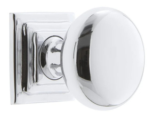 Grandeur Hardware -  Fifth Avenue 1-3/8 Cabinet Knob with Carre Square Rosette in Bright Chrome - CKBCARFAV - 804898