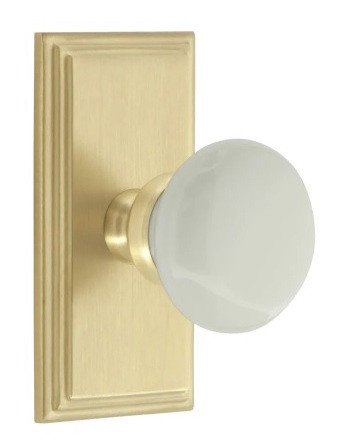 Grandeur Hardware - Carre Short Plate Double Dummy with Hyde Park Knob in Satin Brass - CARHYD - 879600