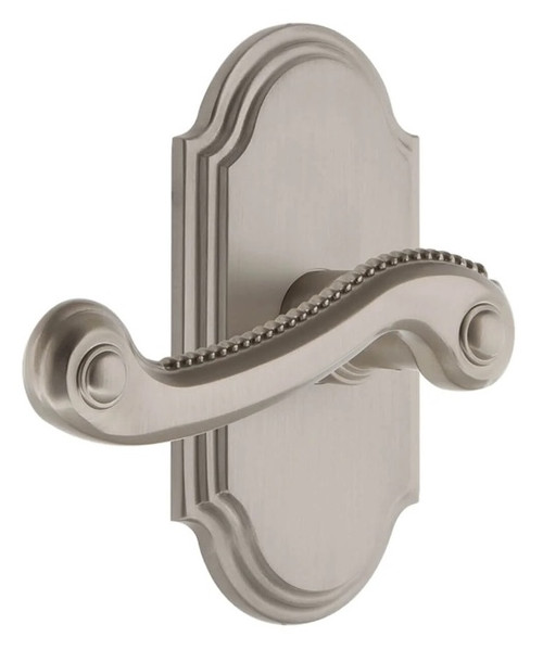 Grandeur Hardware - Arc Short Plate Passage with Newport Lever in Satin Nickel - ARCNEW - 884705