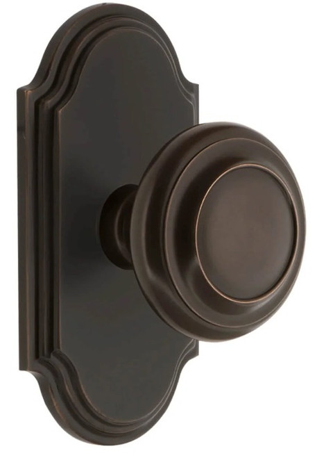 Grandeur Hardware - Arc Short Plate Privacy with Circulaire Knob in Timeless Bronze - ARCCIR - 884876