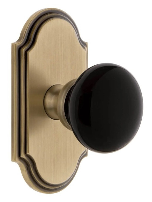 Grandeur Hardware - Arc Short Plate Privacy with Coventry Knob in Vintage Brass - ARCCOV - 884893