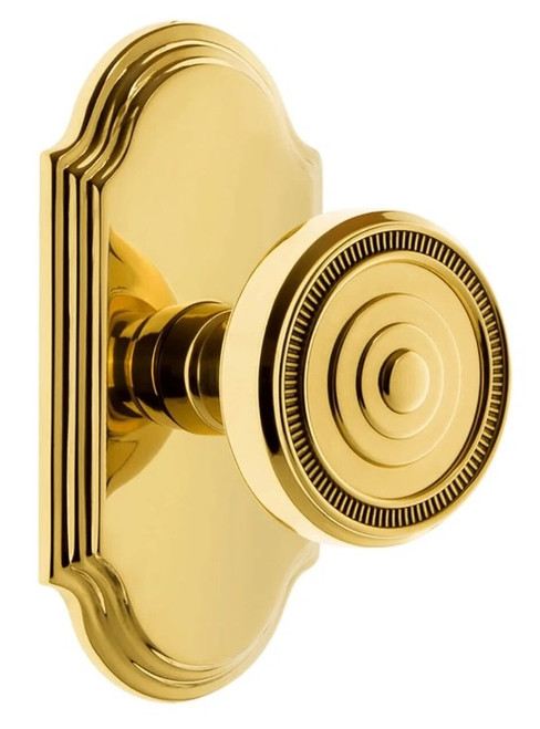 Grandeur Hardware - Arc Short Plate Privacy with Soleil Knob in Lifetime Brass - ARCSOL - 884987