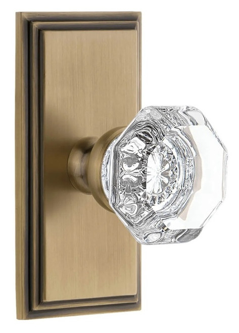 Grandeur Hardware - Carre Short Plate Passage with Chambord Crystal Knob in Vintage Brass - CARCHM - 885905