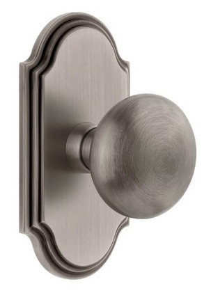 Grandeur Hardware - Arc Short Plate Double Dummy with Fifth Avenue Knob Knob in Antique Pewter - ARCFAV - 897693