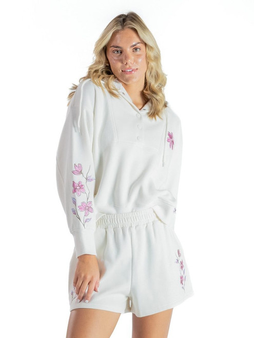 PP-0126-SHRT-LNGE-EMB-PEARL-LG