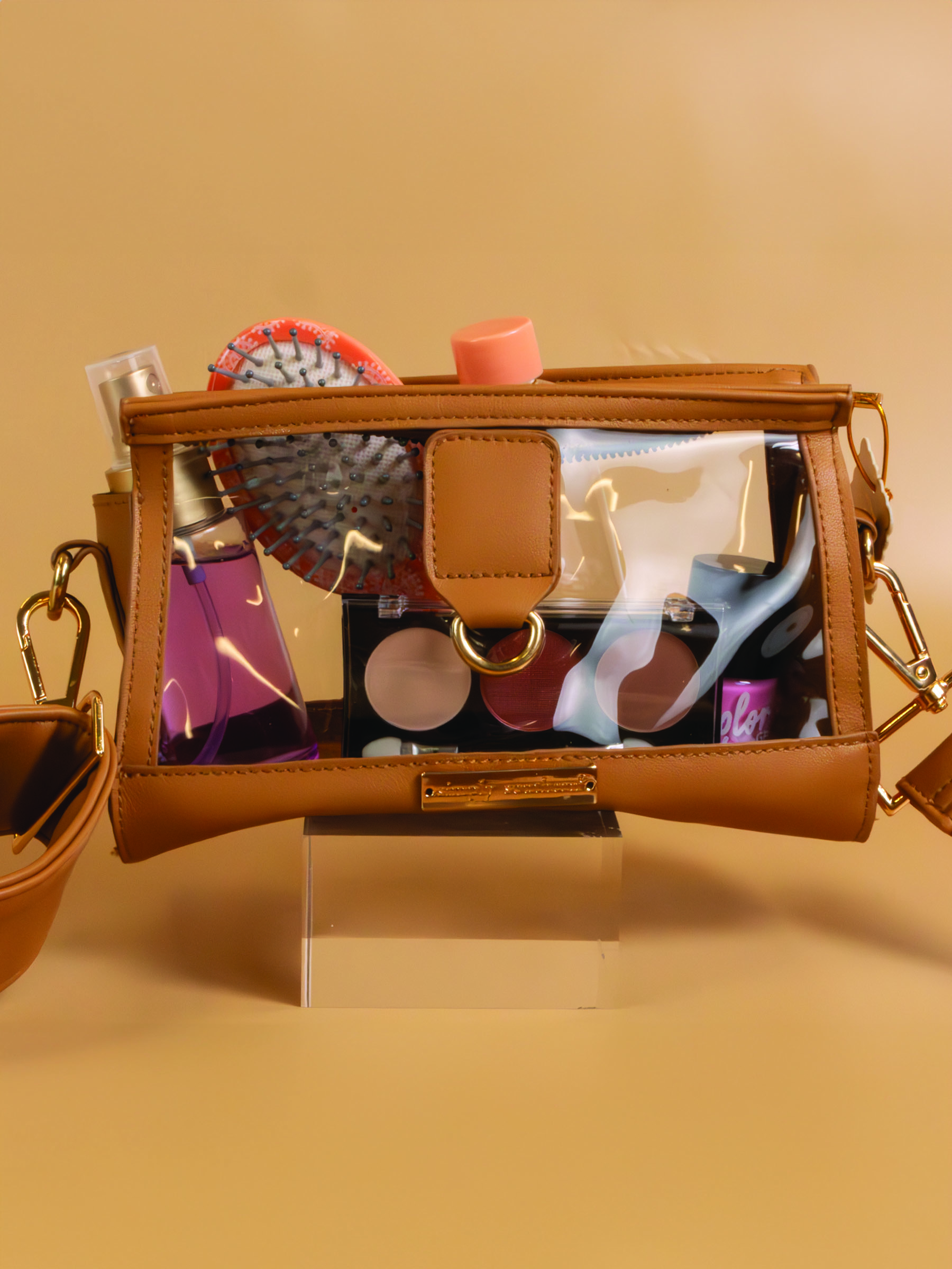 0125-BAG-LTHR-CLUTCH-STDM-CHAI 0125-BAG-LTHR-CLUTCH-STDM-CHAI