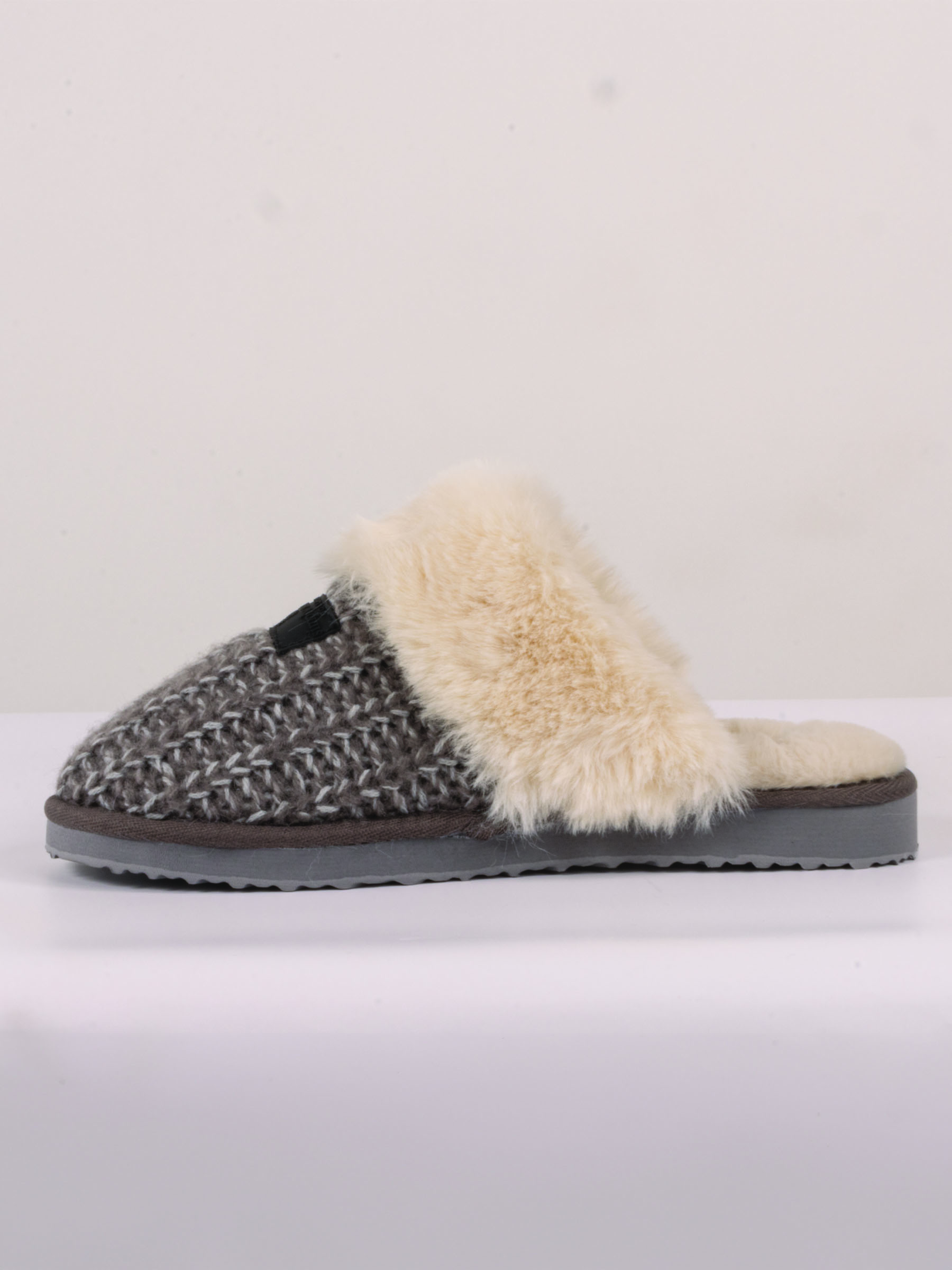 PP-0225-SLIPPER-FLT-GRY