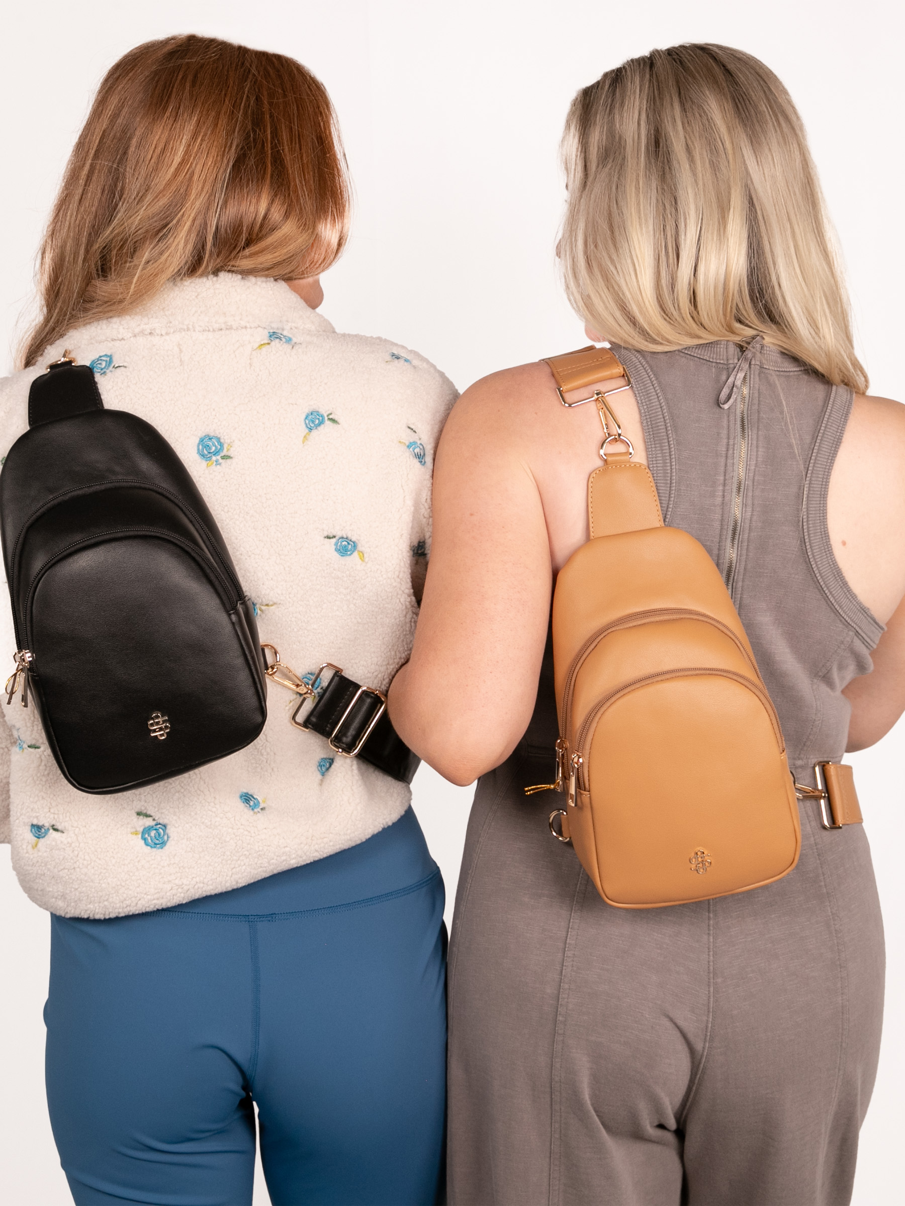 0225-BAG-LTHR-SLING-MAUI-BLK 0225-BAG-LTHR-SLING-MAUI-BLK