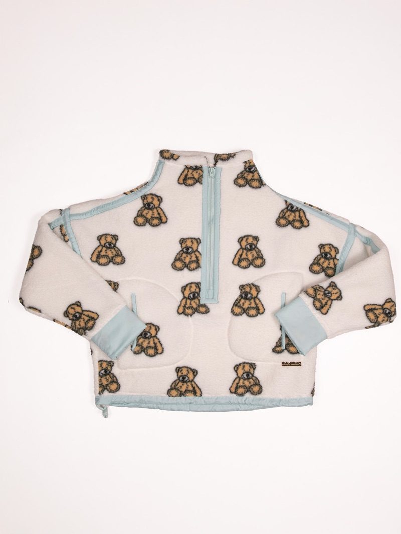 PP-0225-YTH-PULL-EILEEN-BEAR