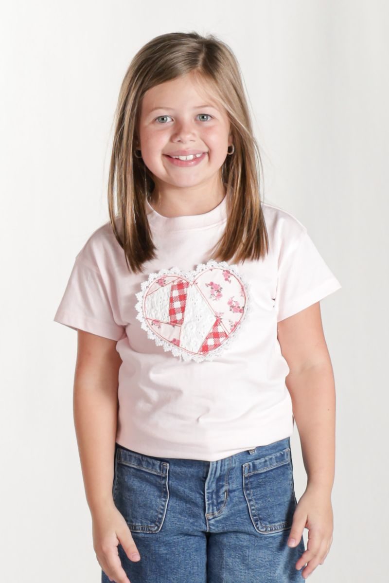 PP-0126-YTH-TEE-LOVE-HEART