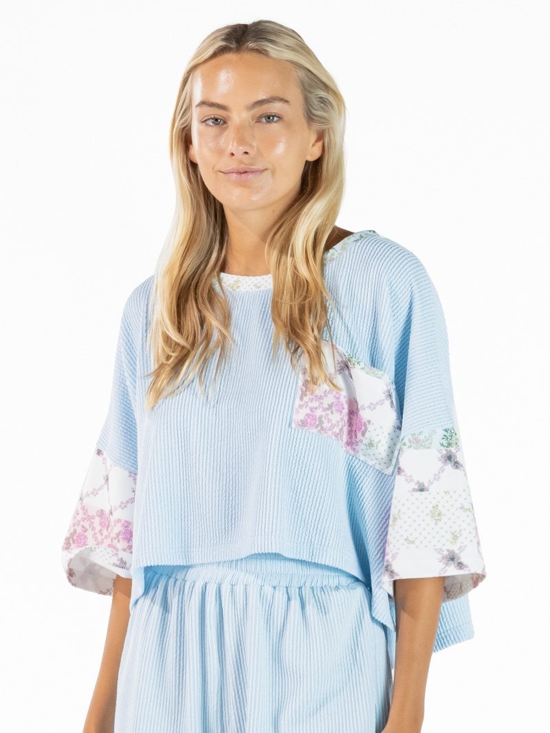 PP-0126-TEE-CRP-CRD-TRLPTCH-SM