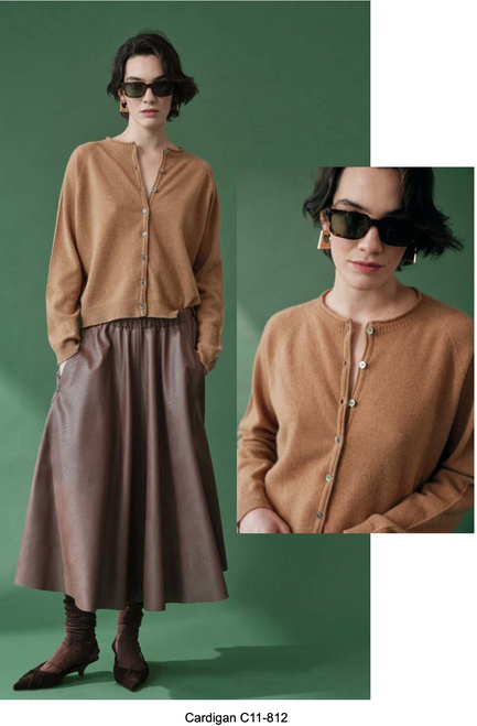 CARDIGAN SHORT modelo FI25-C11-812-63 de la marca FLOOR color CAMELLO