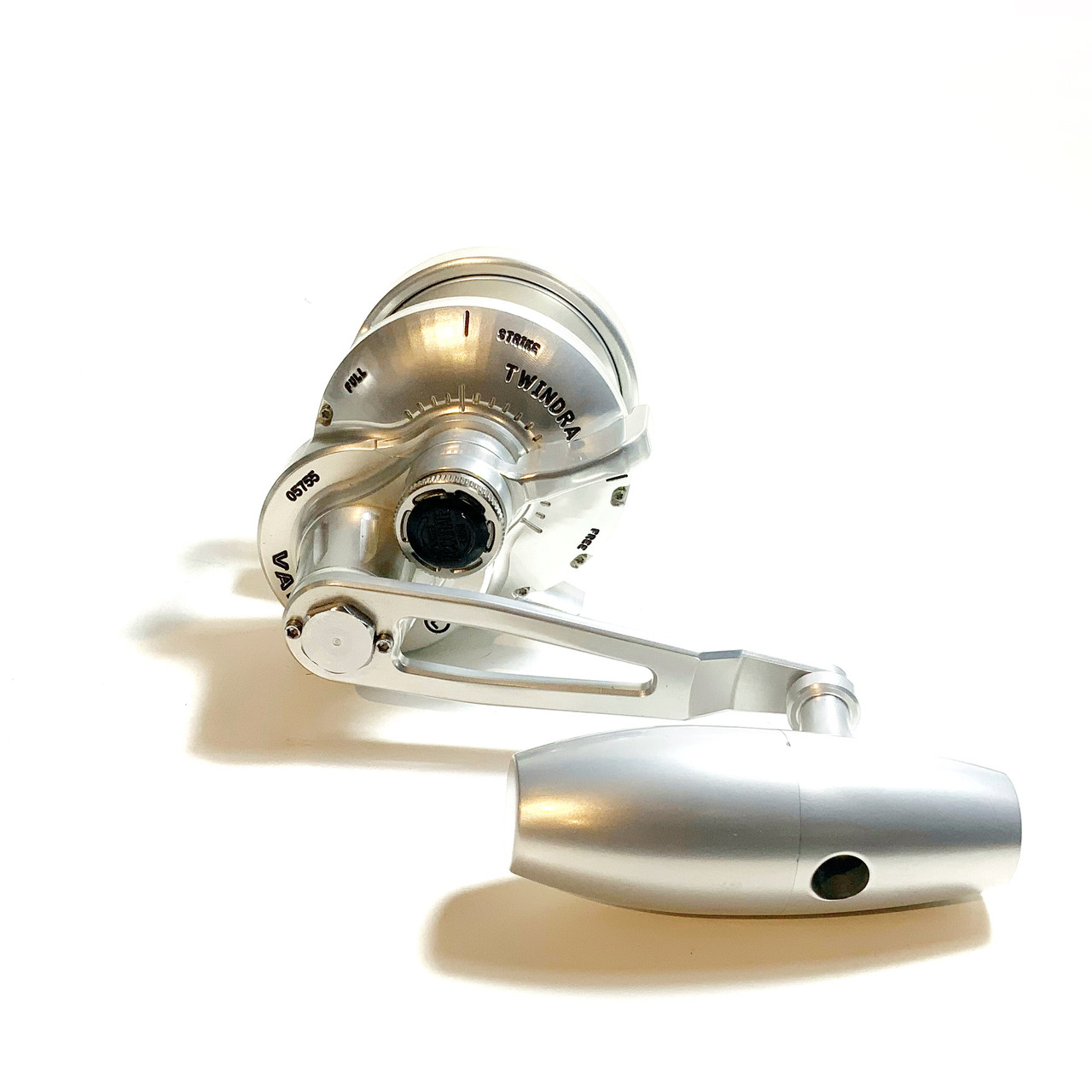Accurate Boss Valiant SPJ Lever Drag Conventional Reels