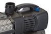 Handle operation<br />The ergonomic handle, aligned with the pump's centre of gravity facilitates transport and installation. The switch for the dynamic function is positioned directly on the handle.