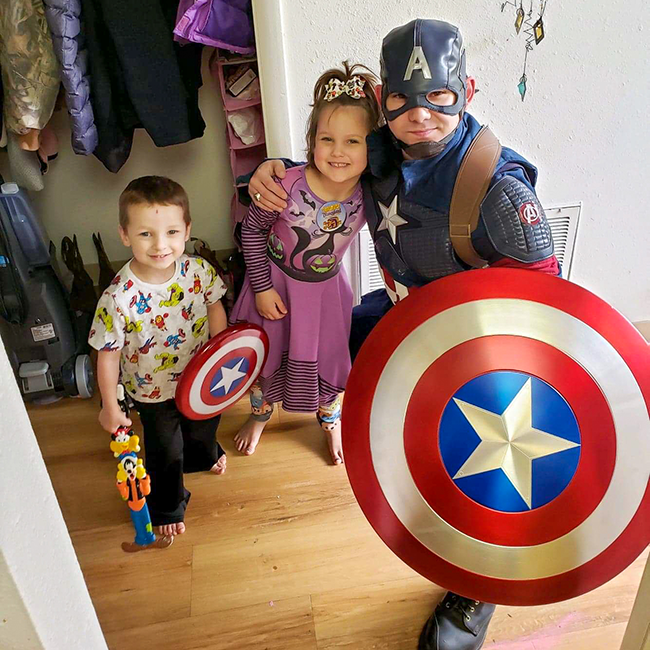 captain america shield captain america cosplay steve rogers cosplay captain america chris evans caption america shield captain america logo captain america redesign captain america halloween costume cosplay props mcu marvel comic sandwiches