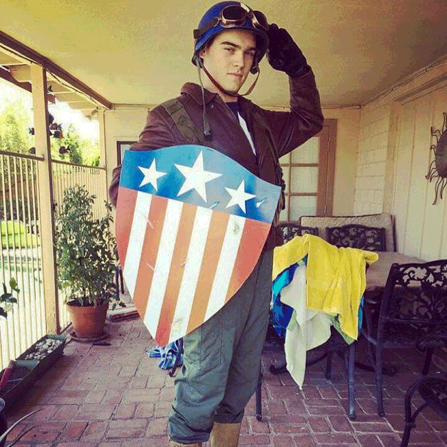 wwii captain america shield ww2 captain america shield captain america heater shield heater shield the first avenger first avenger cosplay captain america cosplay best captain america shield marvel prop replicas comicsandwiches