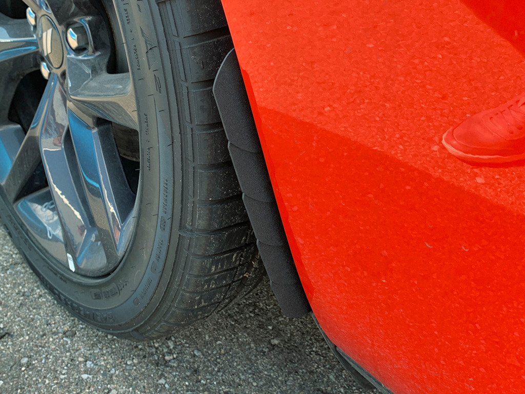 STONE EDGE ストーン・エッジ IN DISGUISE 2015-2023 Dodge Challenger - 1FastGuard stone guards