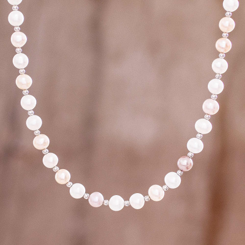 Pink and White Cultured Pearl Necklace 'Subtle Rose'