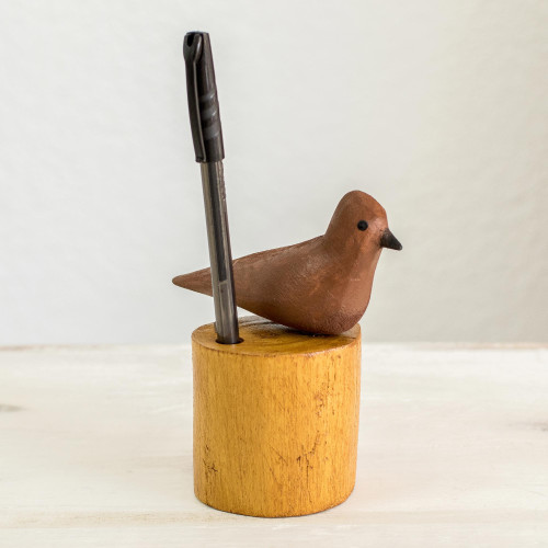 Hand Carved Costa Rican Clay Colored Thrush Pencil Holder 'Clay Colored Thrush'