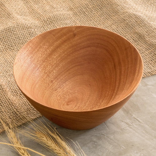 Artisan Crafted Natural Mahogany Bowl 7 inch 'To the Table'