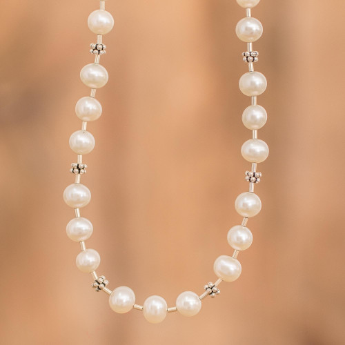 Sterling Silver Beaded Necklace with Natural Cream Pearls 'Pearly Richness'