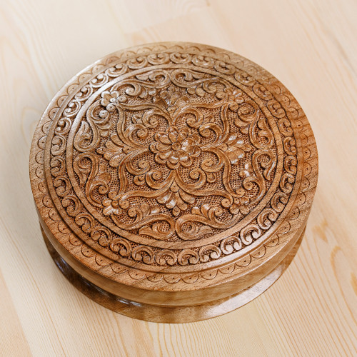 Hand-Carved Traditional Floral Round Walnut Wood Jewelry Box 'Circle of Tradition'