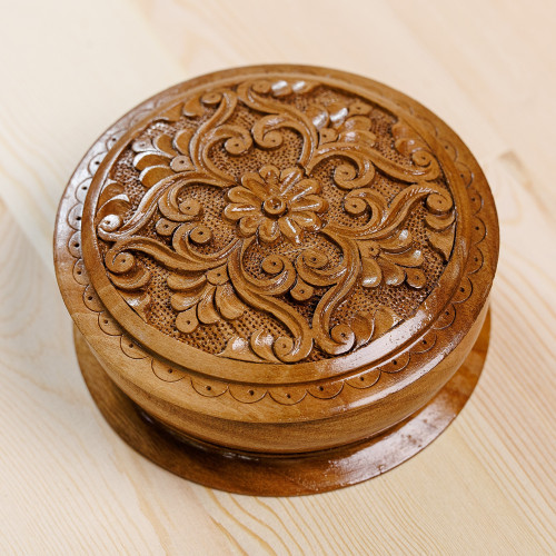 Hand-Carved Round Walnut Wood Jewelry Box with Floral Motifs 'Arcadia's Vision'