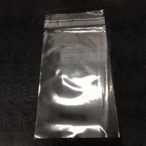 RE-SEALABLE POLYPROPYLENE BAGS WITH ADHESIVE STRIP SEAL 
135 x 205mm + 38mm (Lip) x 30um (5 1/4" x 8" + 1.5" (Lip) x .0012"), Box of 1000