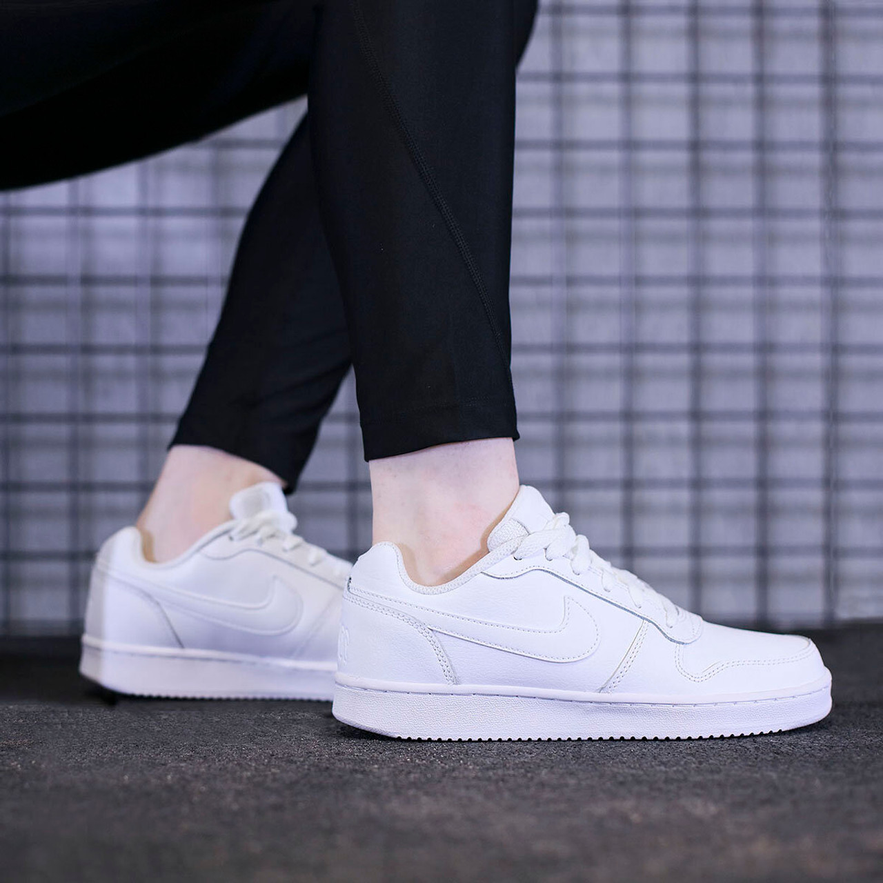 women's ebernon low