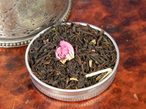 <p>Our  unique blend designed on the basis of our neighbours' favorite teas, a  hint of this and a dash of that and hey presto and blend for our friends  in the Ginnel.</p>




<p>A blend of Assam and Lemon tea on a base of Earl Grey with Rose Petals to which we have added just a dash of Lapsang Souchong.</p>




<p>A charming and slightly mysterious blend…a bit like our Ginnel!</p>




<p>Drink when: Pushing pineapples and shaking trees.</p>




<p><br /></p>




<p>Your item will be packed in new recycled tin tie bags suitable for packaging coffee and leaf tea. Our block bottom tin tie bags are poly-lined and food grade safe.</p>