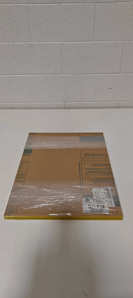 Acrylic - 2037 Yellow Extruded Acrylic 4 piece (3/16" x18"x24")