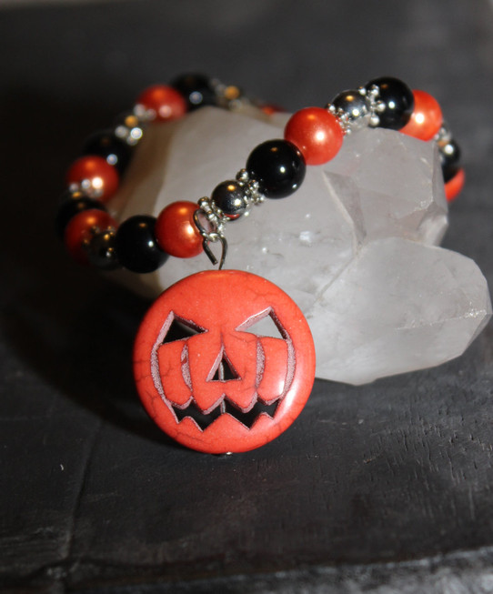 Howlite Jack o Lantern Beaded Bracelet