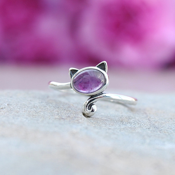 Sterling Silver Amethyst Cat Ring
