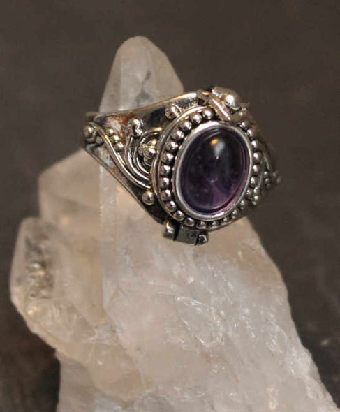 Adjustable Amethyst Poison Ring