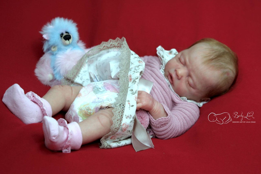アデリーナキット　リボーンドール Angelina Reborn Vinyl Doll Kit by Angela Degner - Irresistables