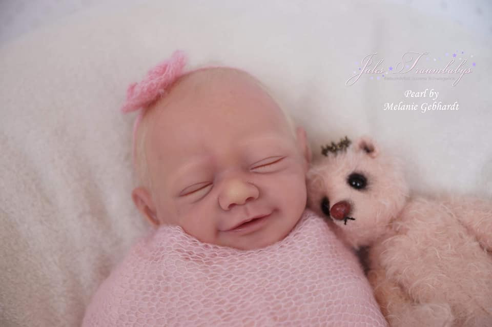 Pearl Reborn Vinyl Doll Kit by Melanie Gebhardt
